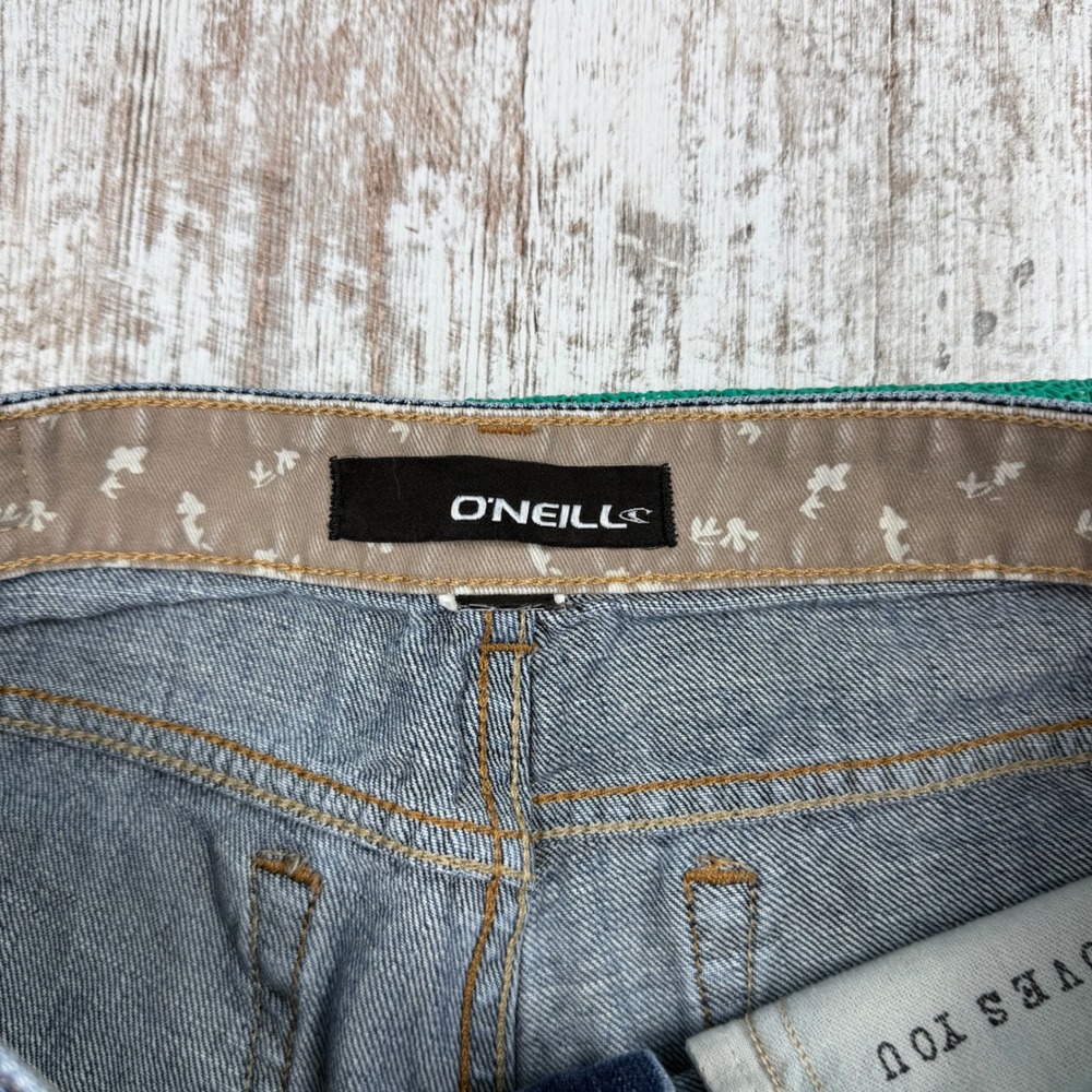 VTG Y2K O'Neill Denim Low Rise Mini Micro Shorts Size 2 Casual Summer Beach - Picture 3 of 6